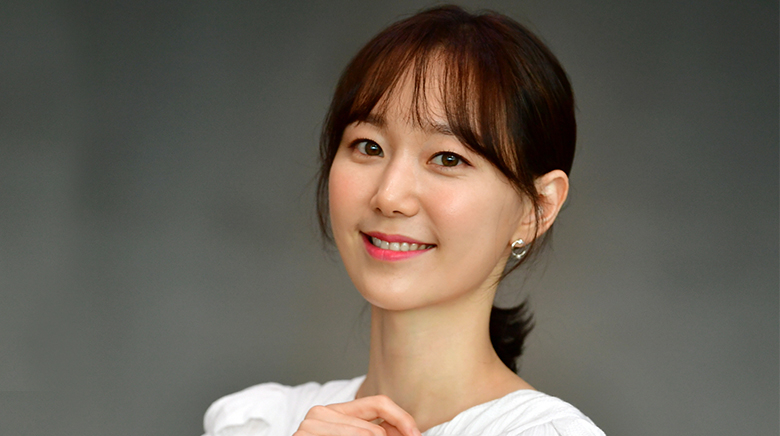 Lee Yoo-young