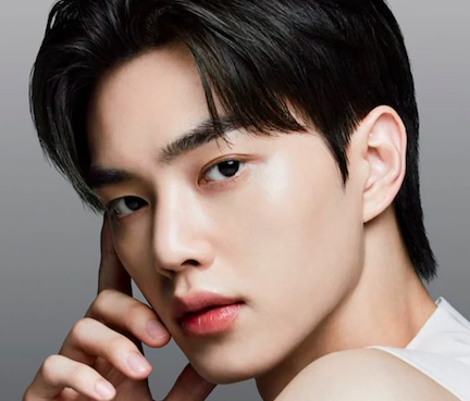 سونگ کانگ نقش اصلی سریال چهار دست Four Hands